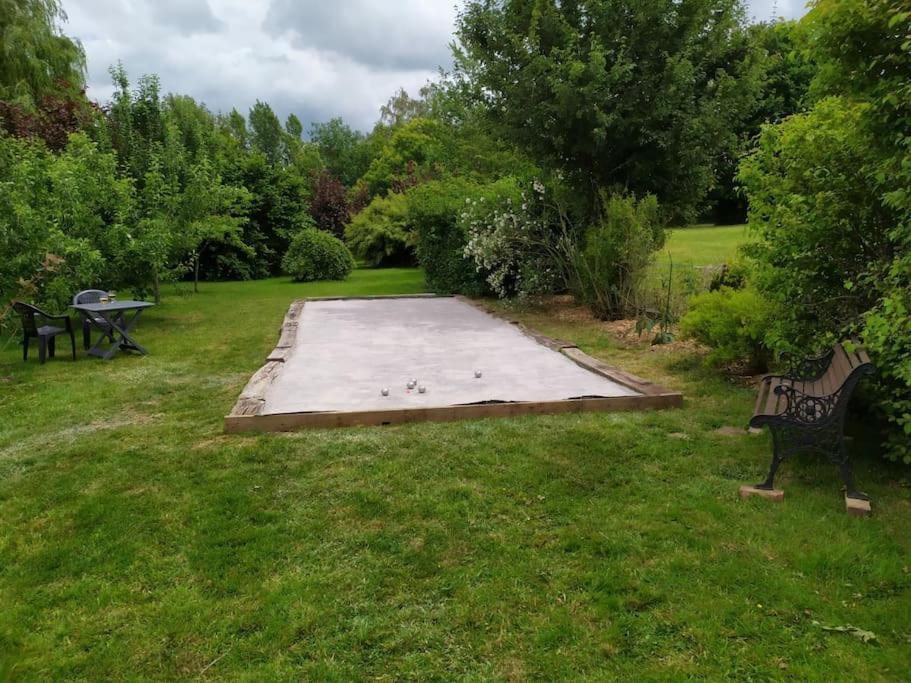 Un Petit Coin De Paradis Clairfontaine Esterno foto